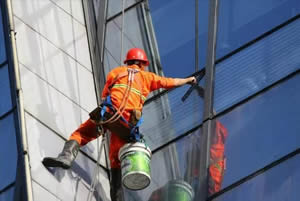 西宁蜘蛛人幕墙清洗