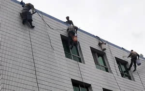 西宁蜘蛛人外墙清洗